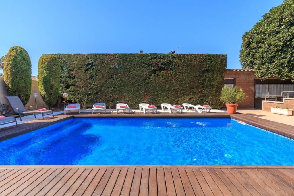 VILLA WINE EXPERIENCE Cambrils - Wine, Art&Games Exterior foto